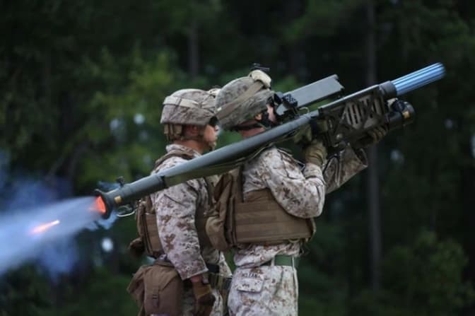 США зупинили поставку Україні зброї, яка вже перебувала в Польщі, – WSJ