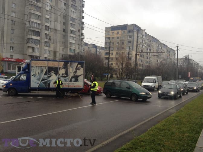 Як оформити європротокол у випадку ДТП. Роз'яснення від поліції