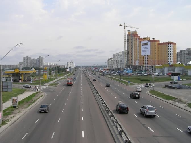 Проспект Бажана. Фото: з відкритих джерел