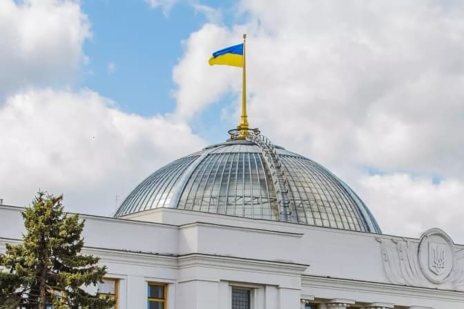 Рада ліквідовує незалежність антикорупційних органів в Україні. Що про це відомо і як реагують