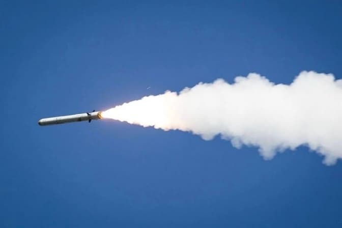 Новий масований ракетний удар росія може готувати 24 лютого, – ОК Південь