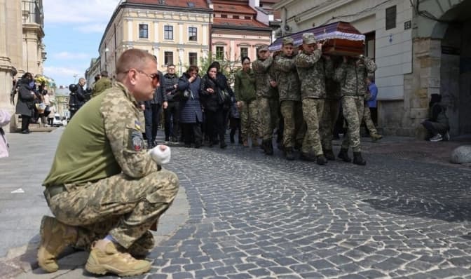 Завтра у Львові відбудеться чин похорону 36-річного захисника. Що про нього відомо