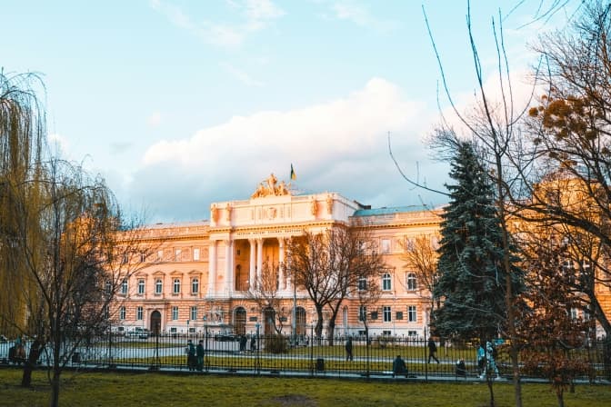 Найпопулярніші університети 2024 року. У рейтинг потрапили два заклади Львова