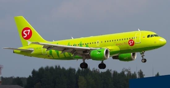 Над Львовом пролетів російський літак. Омелян пояснив, хто дав дозвіл