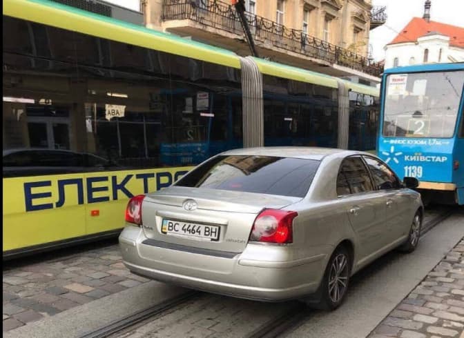 На водія Садового поки не склали адмінпротокол