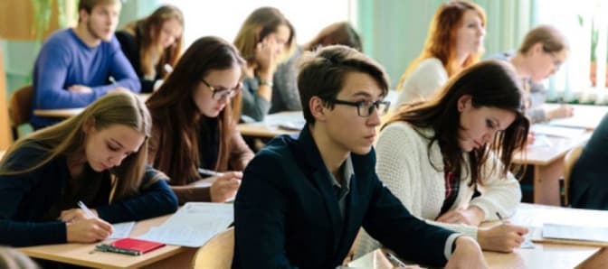 Доступ до інтернету у київських школах підвищує успішність та мотивацію учнів — дослідження