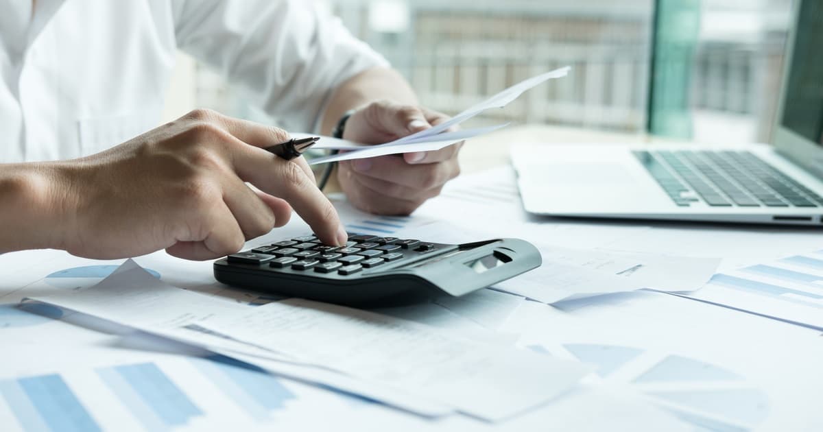 Які галузі дали найбільше коштів у бюджет Львівщини за 2025 рік