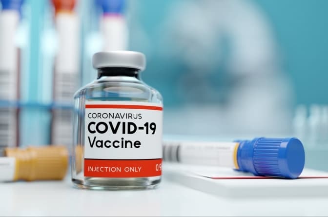 Як швидко почнеться вакцинація від Covid-19. Прогнози
