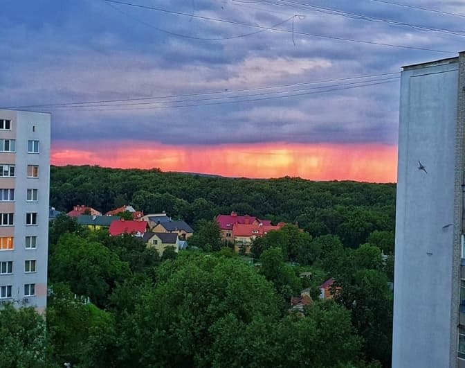 Негода знеструмила у Львові понад десяток вулиць