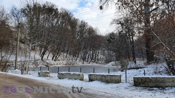 З'явився документ, який ставить під загрозу майбутнє озера у Снопківському парку