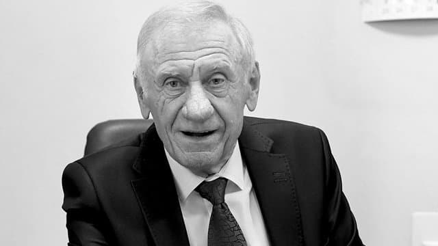 Помер екс-тренер львівських «Карпат» Юрій Дячук-Ставицький