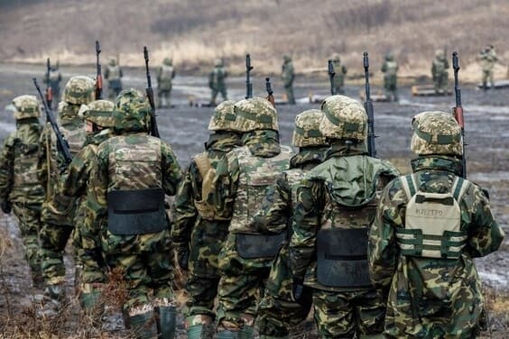 У застосунку «Резерв» з’явилася можливість подати заявку на контракт «Контракт 18-24»