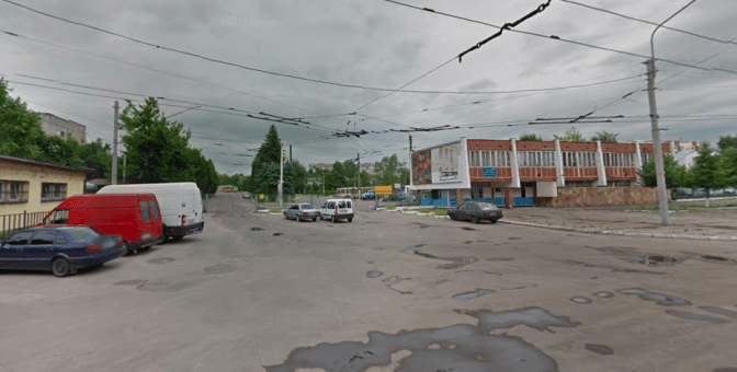 На вулиці Тролейбусній у Львові реконструюють депо