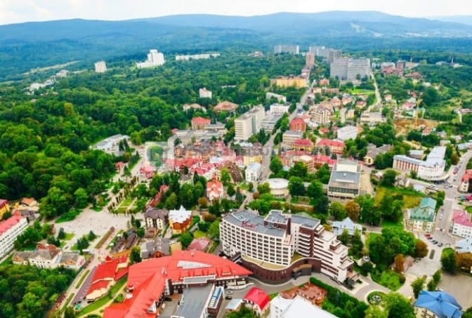 У Трускавці дозволили роботу санаторіїв і готелів