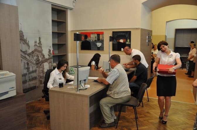 Хто займатиметься реєстрацією бізнесу та майна у Львові