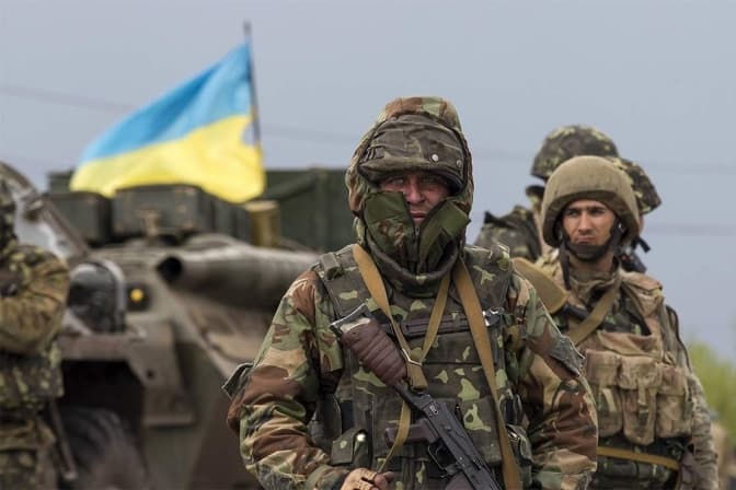 Полонених нацгвардійців, яких росіяни вивезли з ЧАЕС, морять голодом і не дають води
