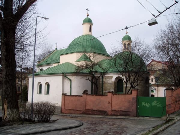 Найстаріший храм Львова відзначає престольний празник. Розклад богослужінь