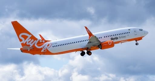 SkyUp відкрив продаж квитків на літній сезон зі Львова