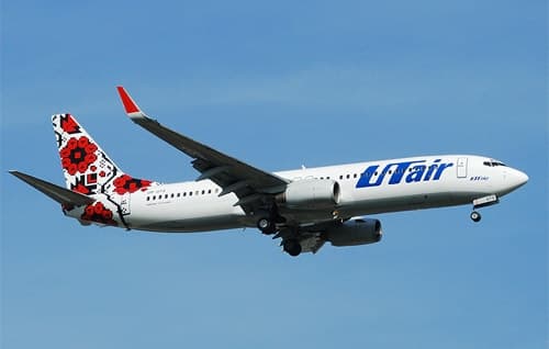 UTair призупинив авіарейси з Києва до Львова