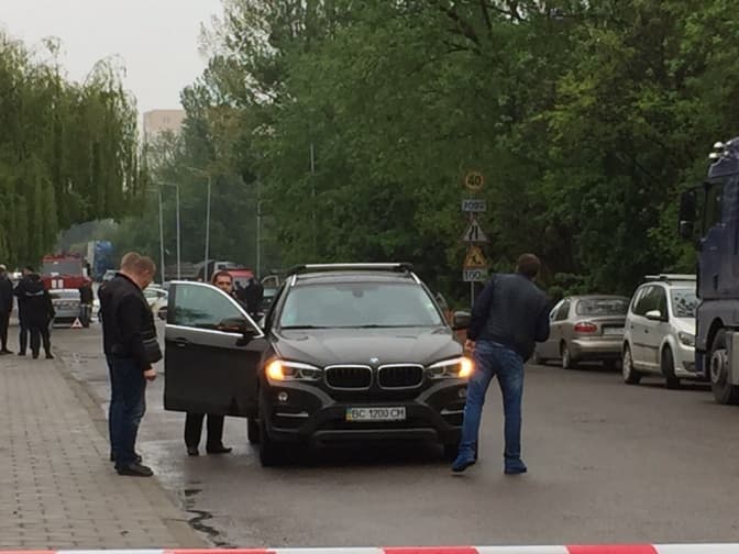 Правоохоронці затримали чоловіка, який у травні підірвав авто львівського підприємця