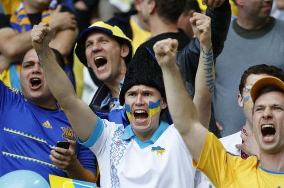 У ВООЗ вважають, що вболівальники на стадіонах можуть призвести до погіршення ситуації з Covid-19