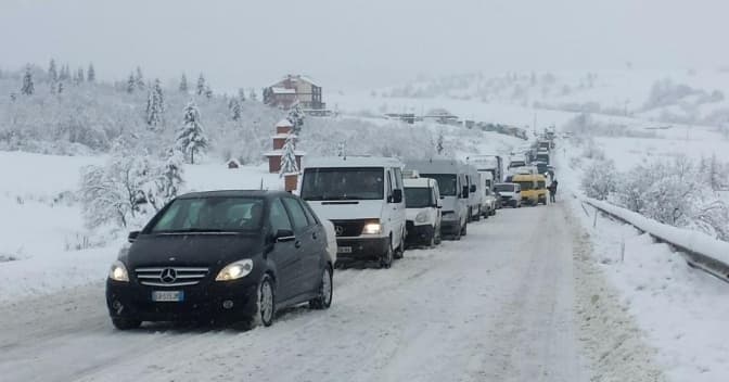 Де на Львівщині працюють пункти відстою транспорту. Перелік локацій