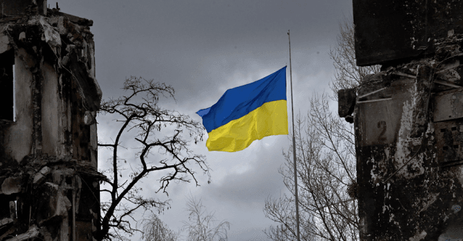 Чи заслужили українці на перемогу та державі повернули старовинний замок на Львівщині. Підсумки доби