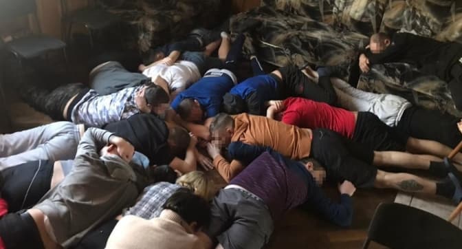 На Львівщині та Франківщині звільнили 50 людей, яких утримували у нібито реабілітаційних центрах