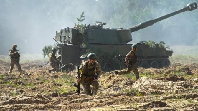 На Донбасі ЗСУ знищили спостережний пост та два склади з боєприпасами ворога