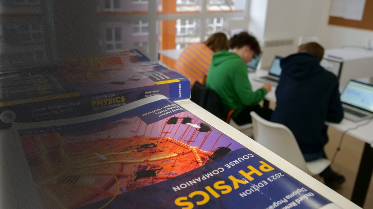 Подвійний диплом і освіта за кордоном. Що унікального пропонує одна зі шкіл Львова