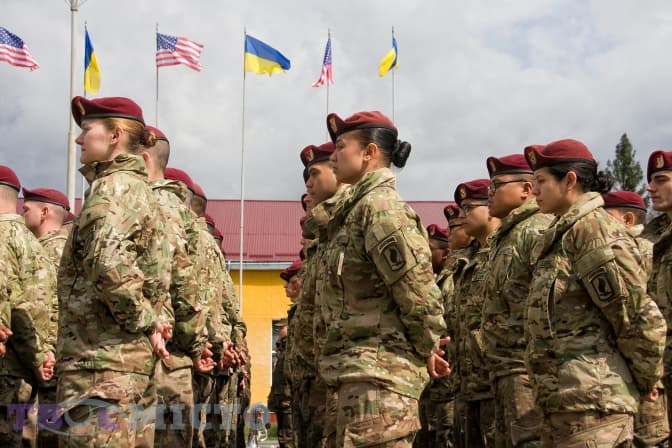 На Львівщині стартують військові навчання. Мешканців просять бути обережними