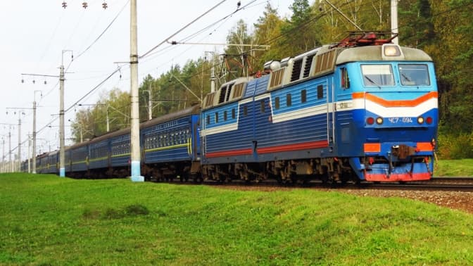 На День Незалежності курсуватимуть додаткові потяги. Перелік