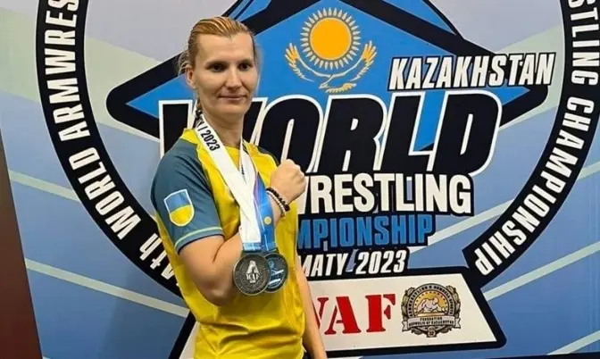 Армреслерка зі Львівщини двічі здобула срібло на чемпіонаті світу