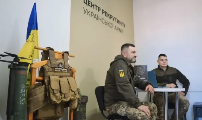 У Львові відкрили ще один офіс рекрутингу. Які вакансії пропонують