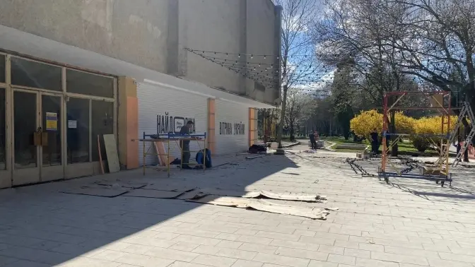 На орендарів частини колишнього кінотеатру «Львів» можуть подати до суду