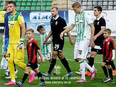 Маленьких львів’ян запрошують вивести футболістів «Карпат» на матч