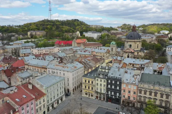 Львів послаблює карантин для ресторанів і фітнес-центрів
