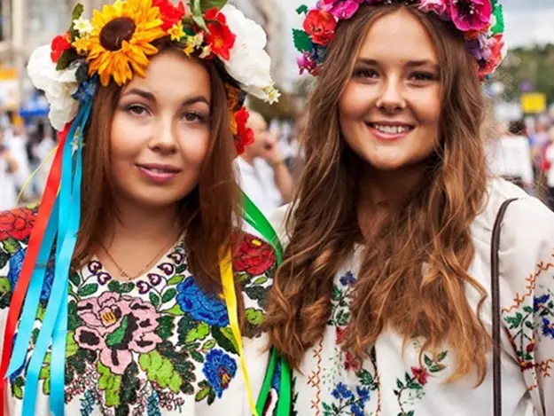 Львів’ян закликають одягти вишиванки. Програма святкувань