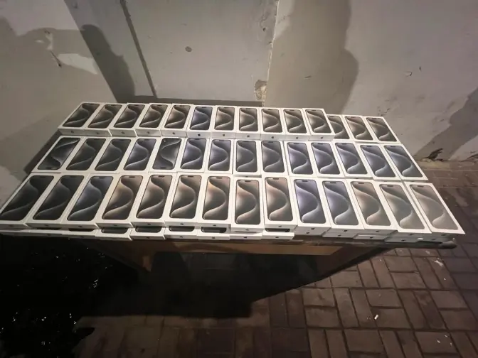 Через кордон на Львівщині намагалися ввезти понад 150 гаджетів Apple
