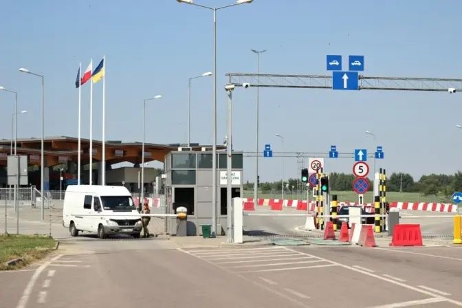 Яка ситуація із чергами на пунктах пропуску із Польщею на Львівщині