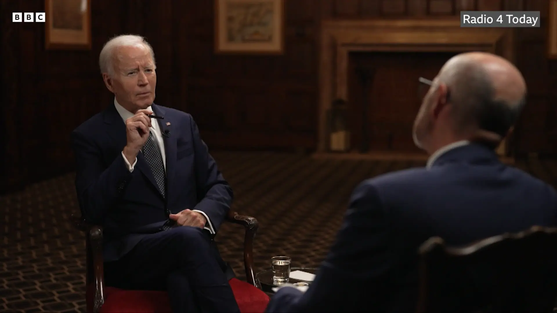 «Трамп потурає путіну, тиснучи на Україну». Байден дав інтерв’ю