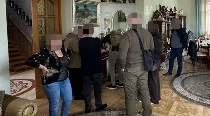 СБУ викрила «схему для ухилянтів» у приватному львівському виші