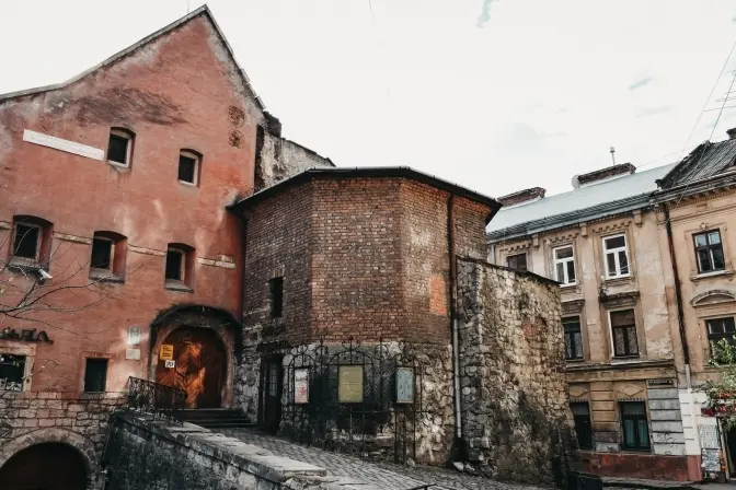 5 Головних новин. На Львівщині відкривають лікарні другої хвилі / Козловський та океанаріум