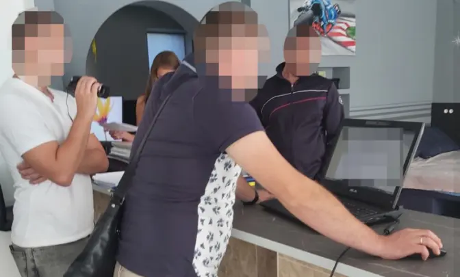 Львів'янину, причетному до незаконної реєстрації приватної власності, повідомили про підозру
