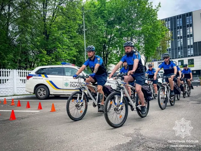 У Львові розпочав роботу велопатруль. Поліцейські патрулюють парки, сквери та туристичні зони