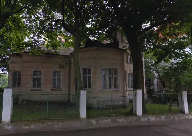 На вулиці Тернопільській продають частину історичної будівлі за понад 5,5 мільйонів гривень
