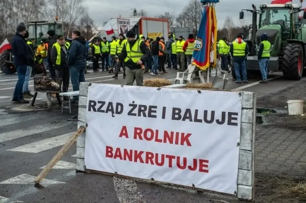 Польські фермери заблокують усі прикордонні переходи між Польщею та Україною