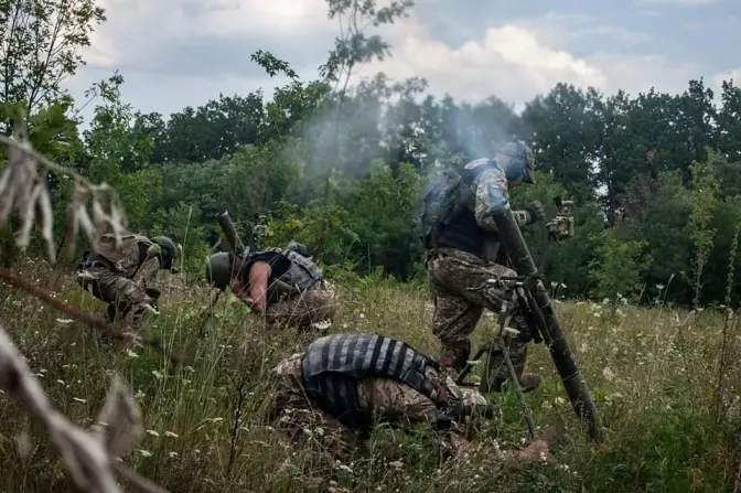 Українські воїни змусили окупантів відступити у напрямку Бахмута, – Генштаб