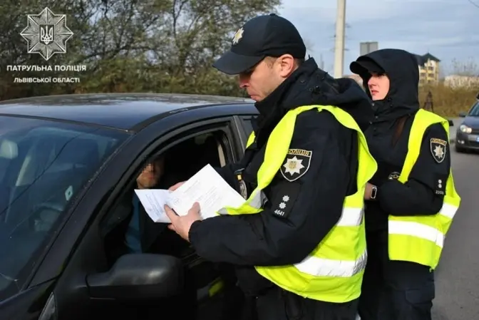 За півтори години роботи TruCam на Сихівському мосту оштрафували 13 водіїв-порушників