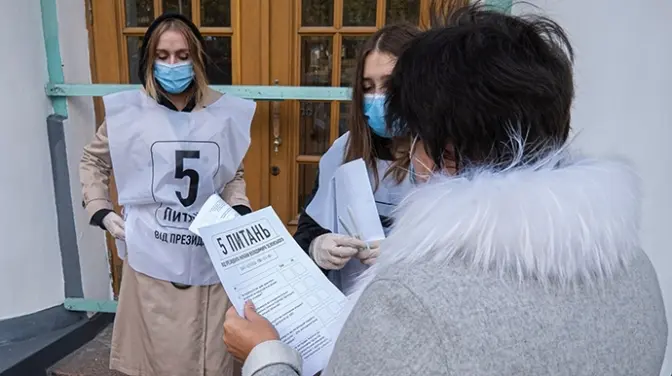Інтерв'юерів Зеленського найменше на Заході України, – Опора